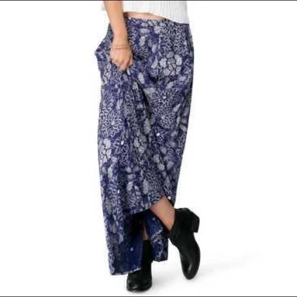 🔥Roxy Juniors Bring Me Back Smocked Woven Skirt NWT - Picture 5 of 8